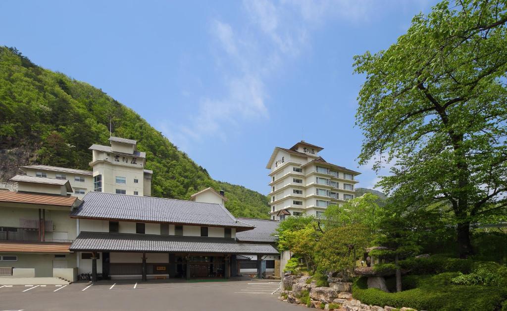 Okuiizaka Aanabara Onsen Yoshikawa Ya Building Exterior