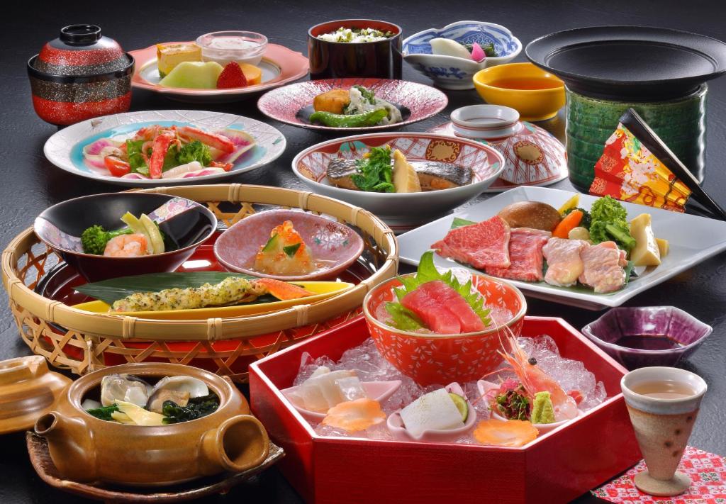 Okuiizaka Aanabara Onsen Yoshikawa Ya Kaiseki Meal