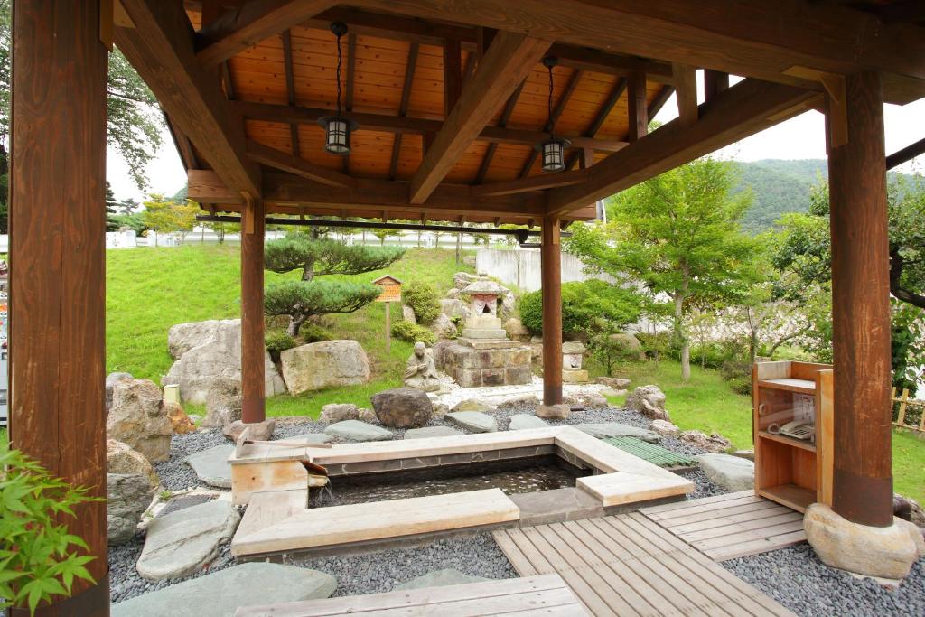 Okuiizaka Aanabara Onsen Yoshikawa Ya Outdoor Onsen