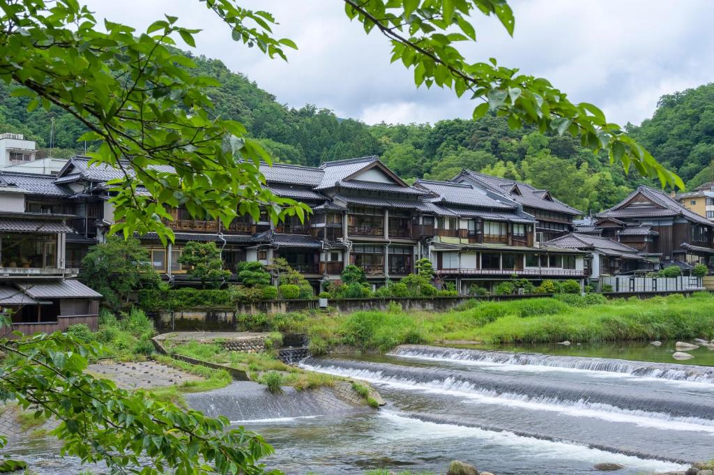 Ryokan Ohashi River View