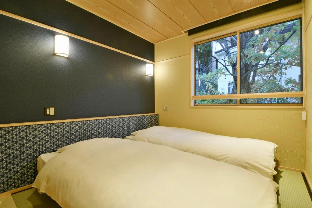 Ryokan Sakaya Twin Bed Room