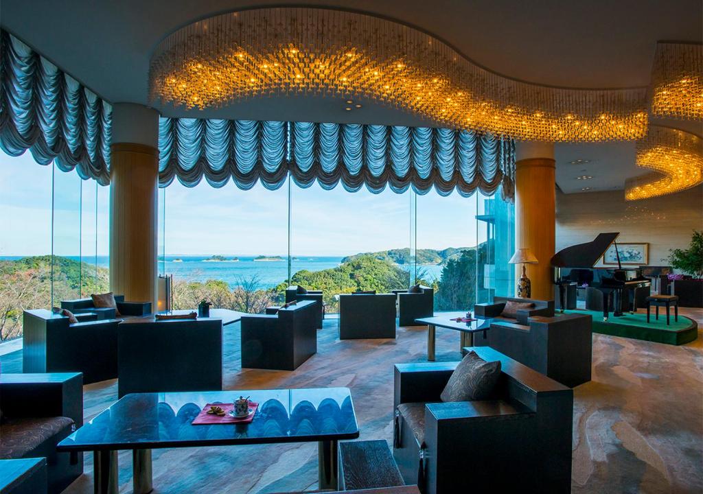Ryokan Uminocho Lobby View