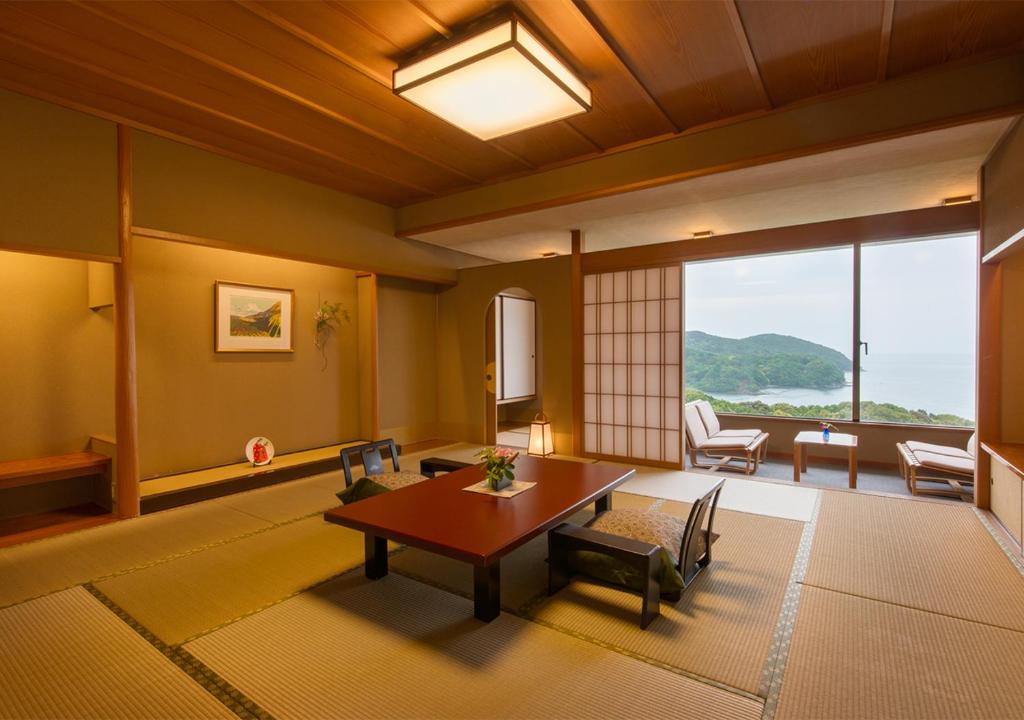 Ryokan Uminocho Tatami Room Ocean View