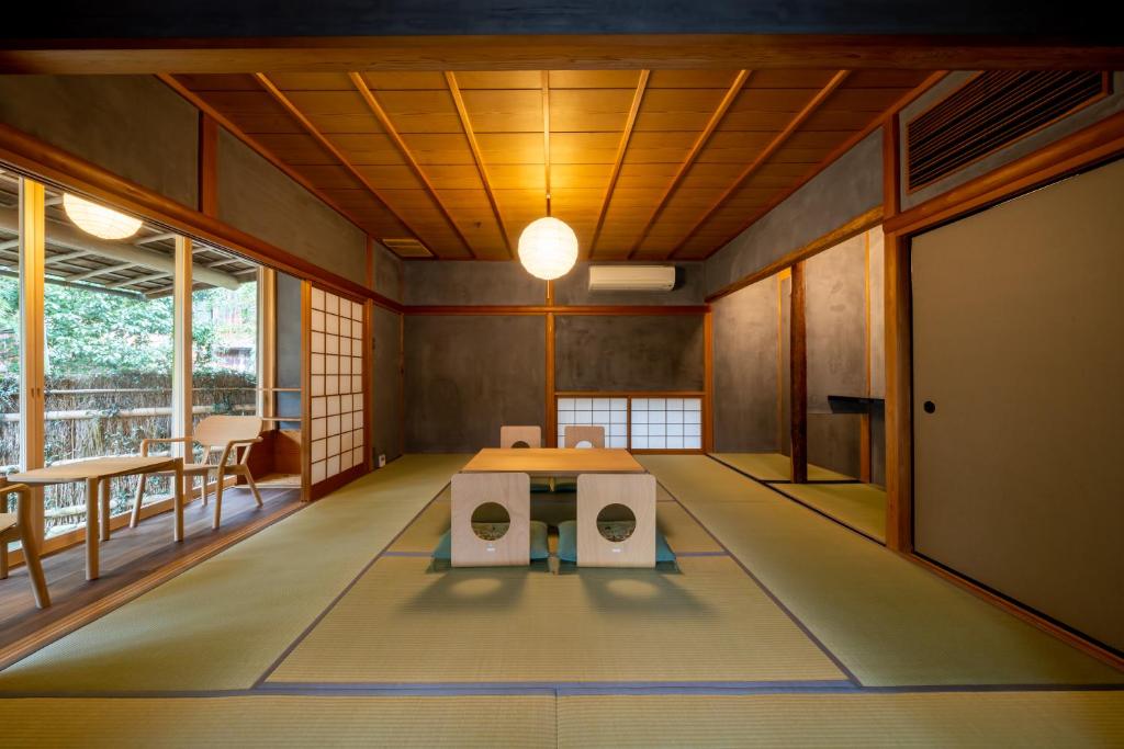Ryokan Yamazaki Tatami Room