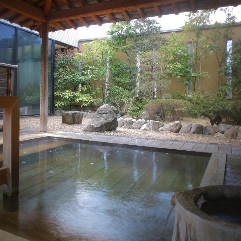 Ryokan Yukeikohan Suitenkaku Outdoor Onsen