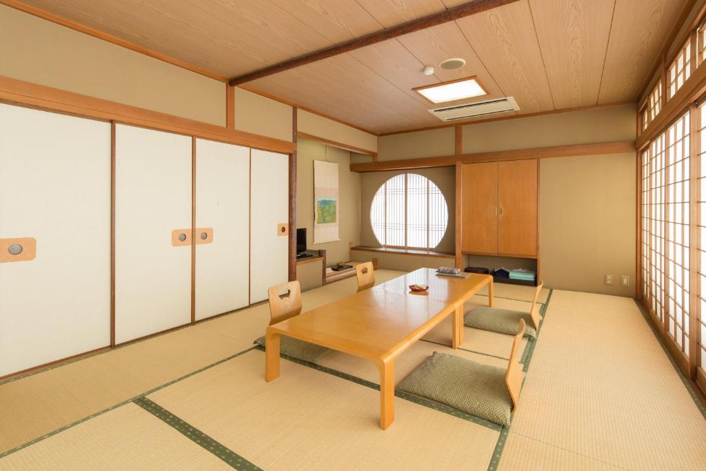 Ryokufuso Tatami Room Low Table