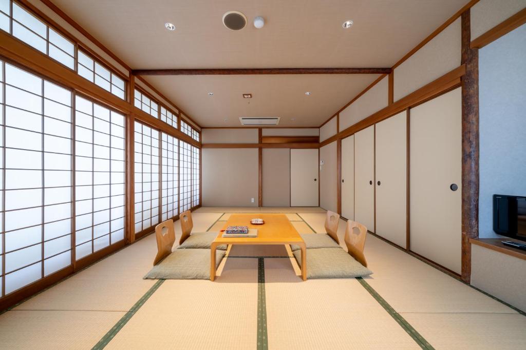 Ryokufuso Traditional Tatami Room
