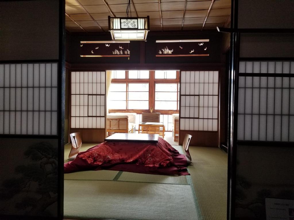 Ryounkaku Tatami Room Kotatsu