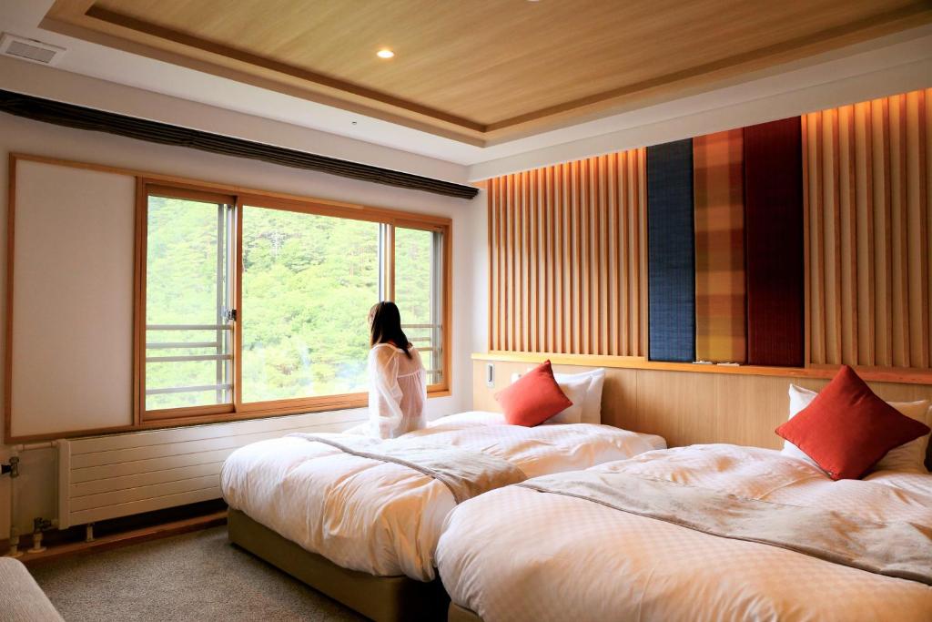 Saito Hotel Room With View