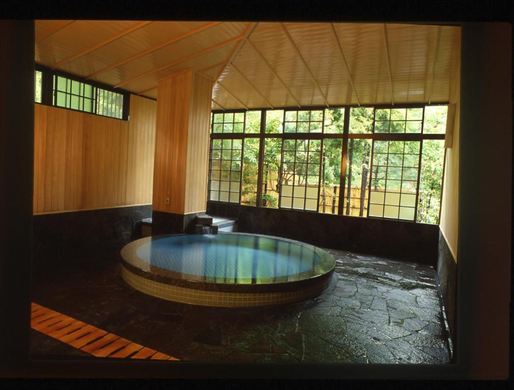 Sansuien Onsen Indoor Bath