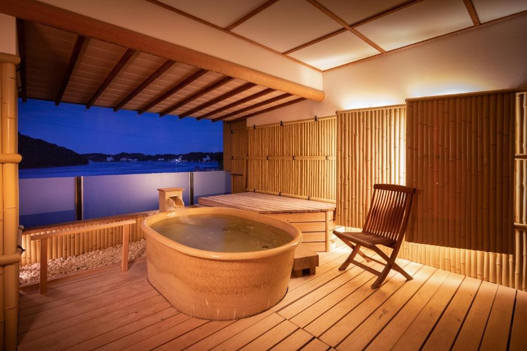 Sansuikan Kinryu Outdoor Onsen