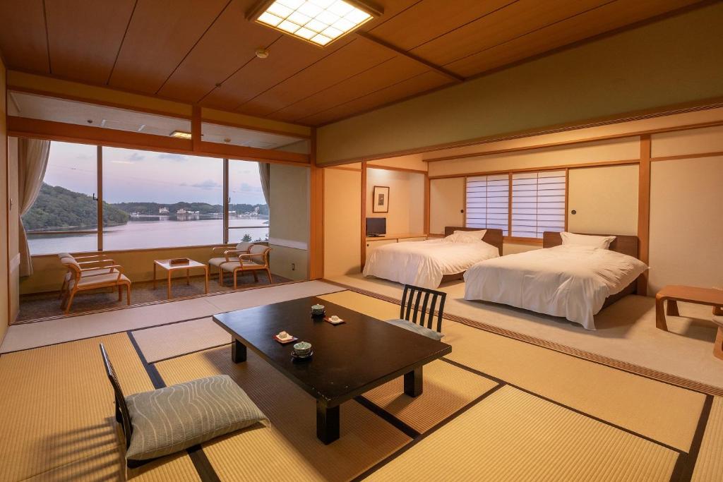 Sansuikan Kinryu Tatami Room Lake View