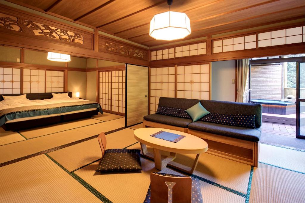 Sansuikan Tatami Room Sofa Japanese Style