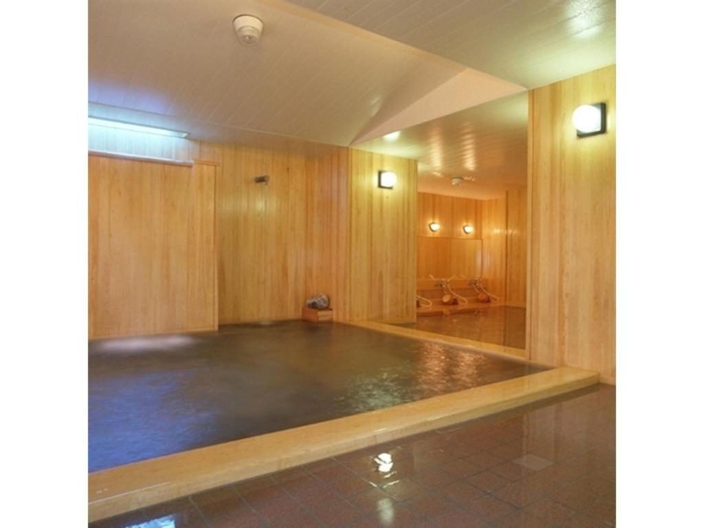 Sanyo Hotel Onsen Bath
