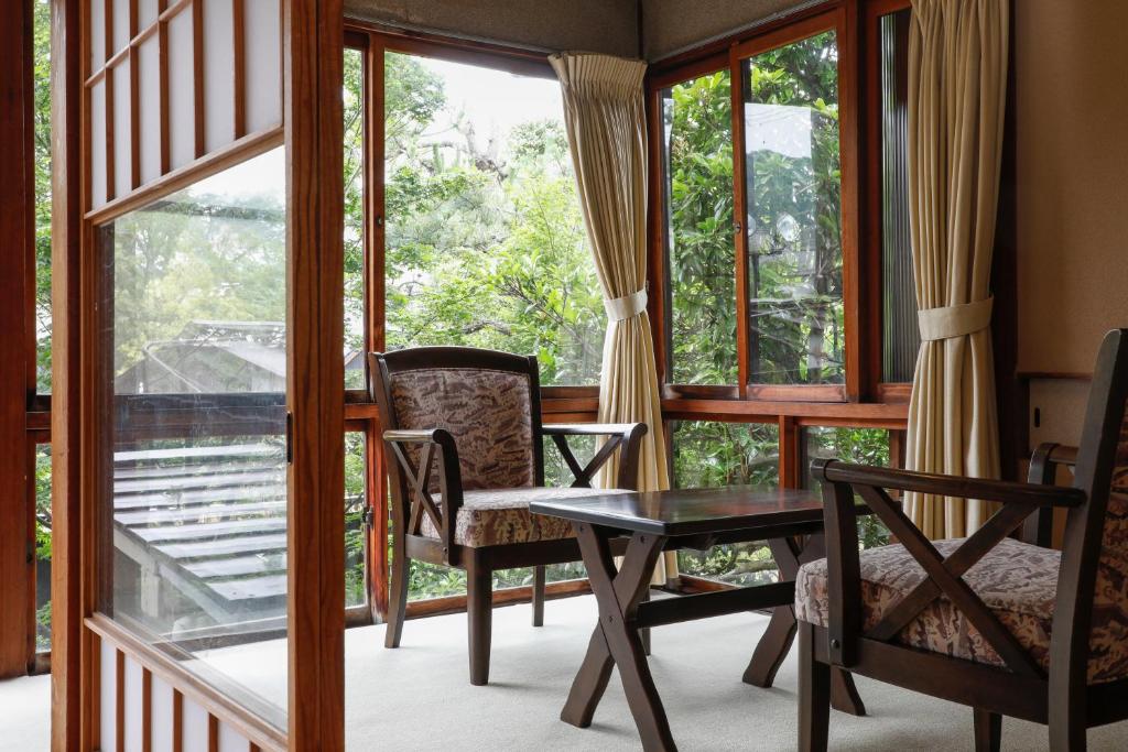 Seikiro Ryokan Historical Museum Hotel Seating Area