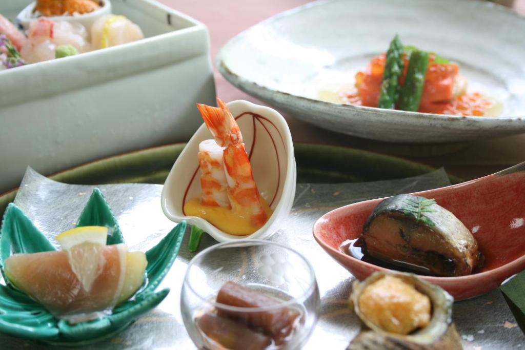 Senkyoro Kaiseki Dishes