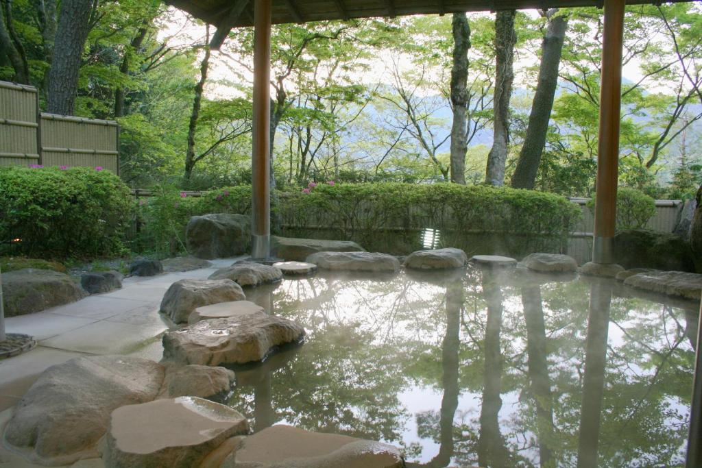 Senkyoro Outdoor Onsen