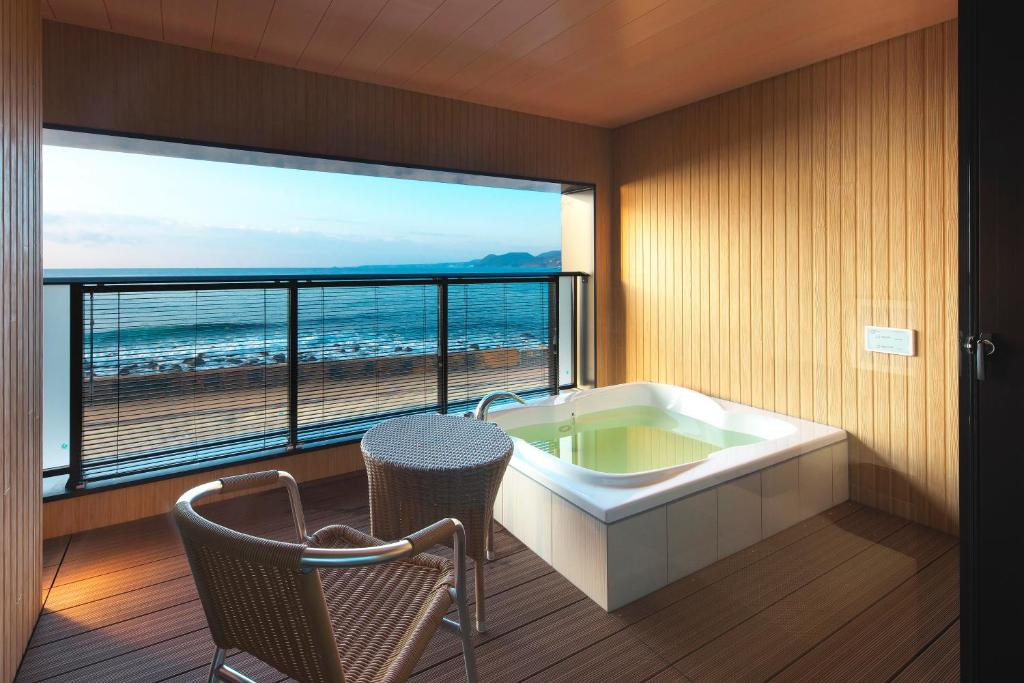 Senoumi Bath Balcony Ocean View