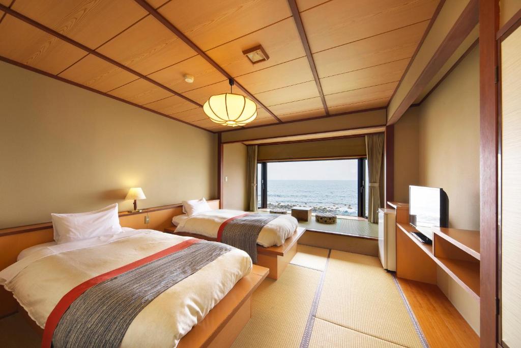 Senoumi Tatami Room Sea View