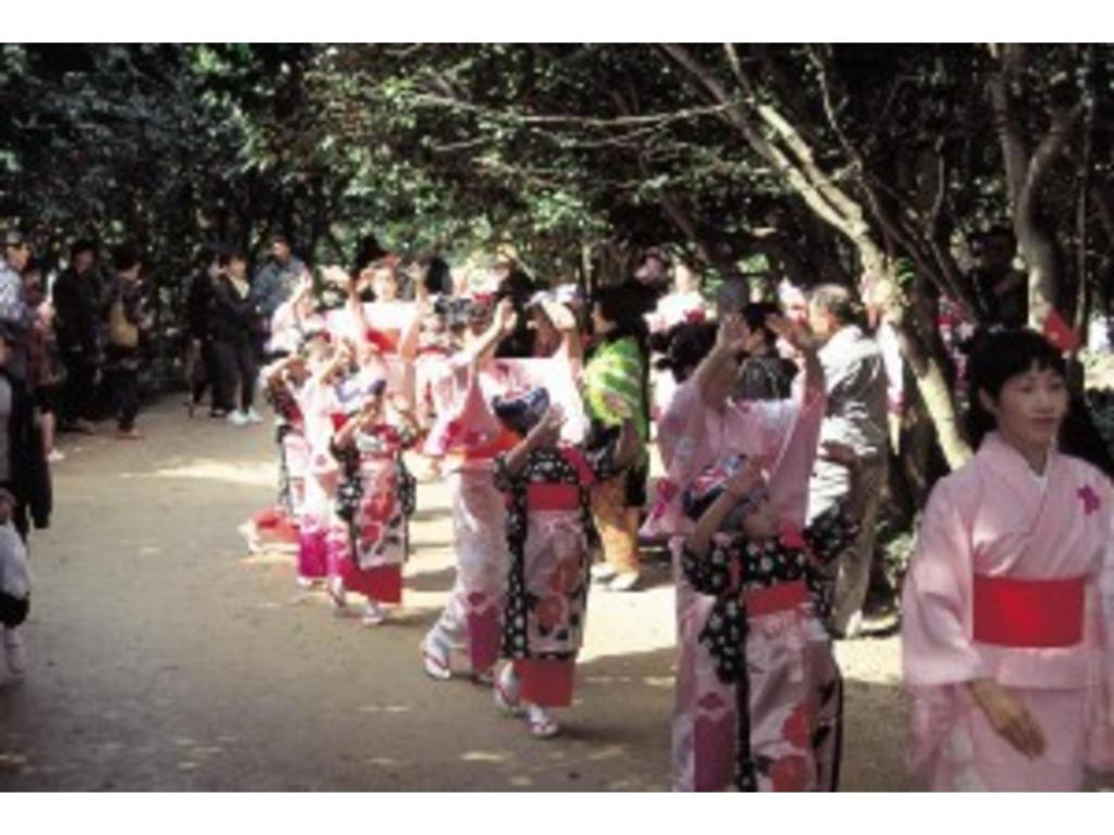 Senshunraku Kimono Dance Event