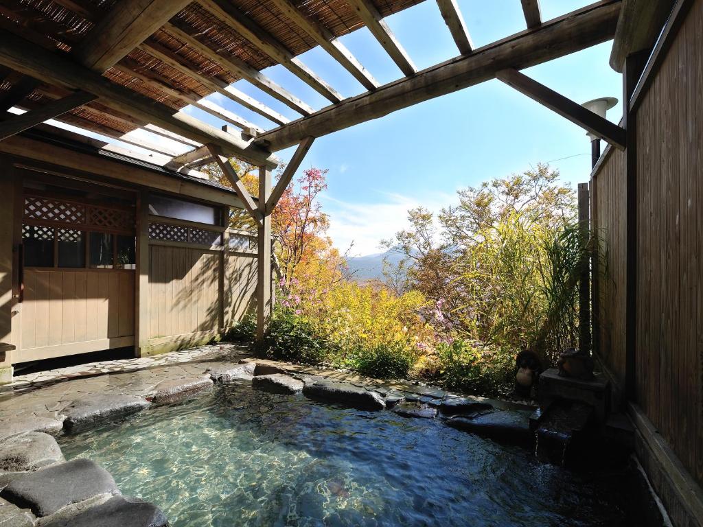 Shiga Park Hotel Rotemburo Onsen
