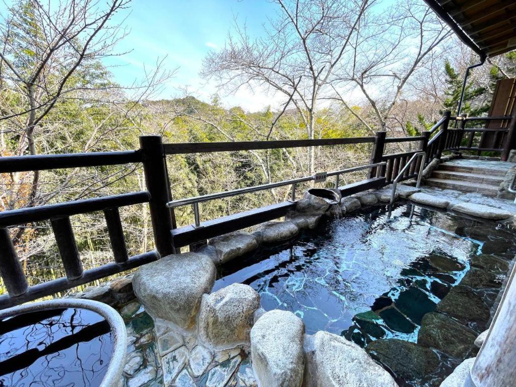 Shigisan Kanko Hotel Outdoor Onsen