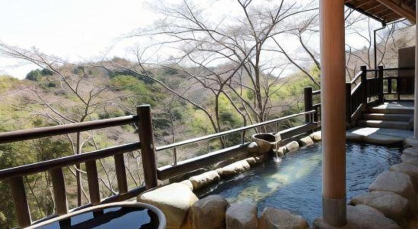 Shigisan Kanko Hotel Outdoor Onsen