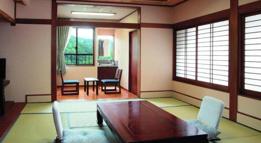 Shigisan Kanko Hotel Tatami Room
