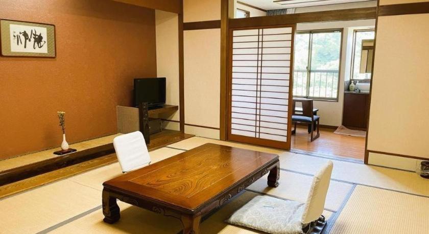 Shigisan Kanko Hotel Tatami Room