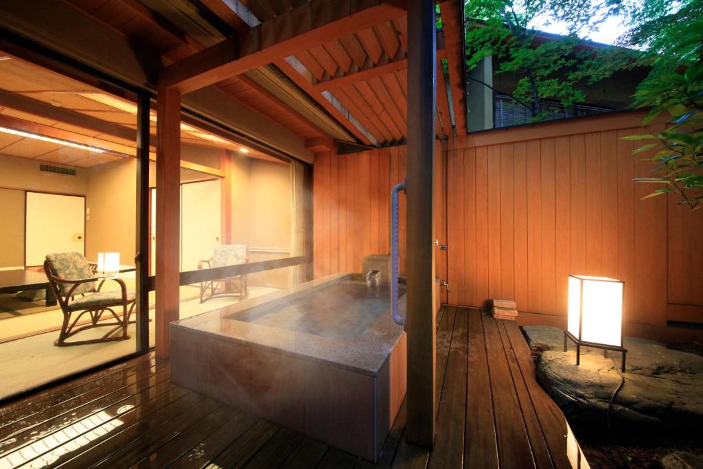 Shikitei Onsen Room