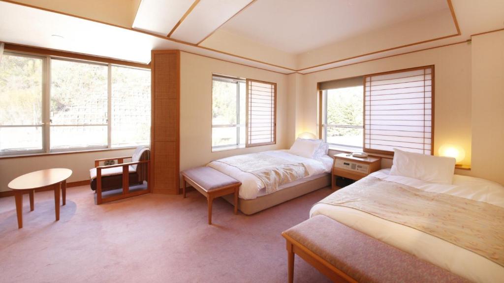 Shimobe Hotel Modern Room