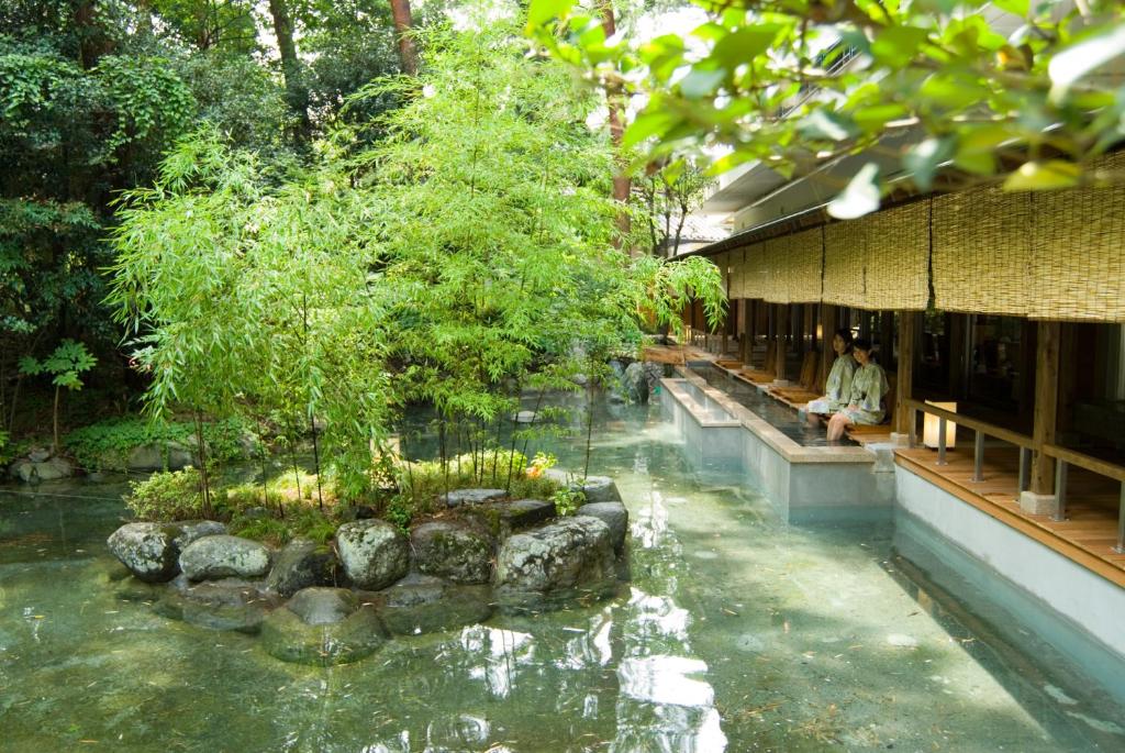 Shimobe Hotel Outdoor Onsen