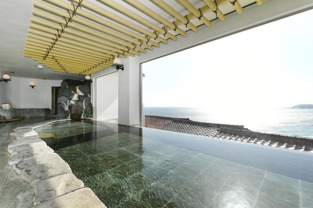 Shimoda Yamatokan Onsen Sea View