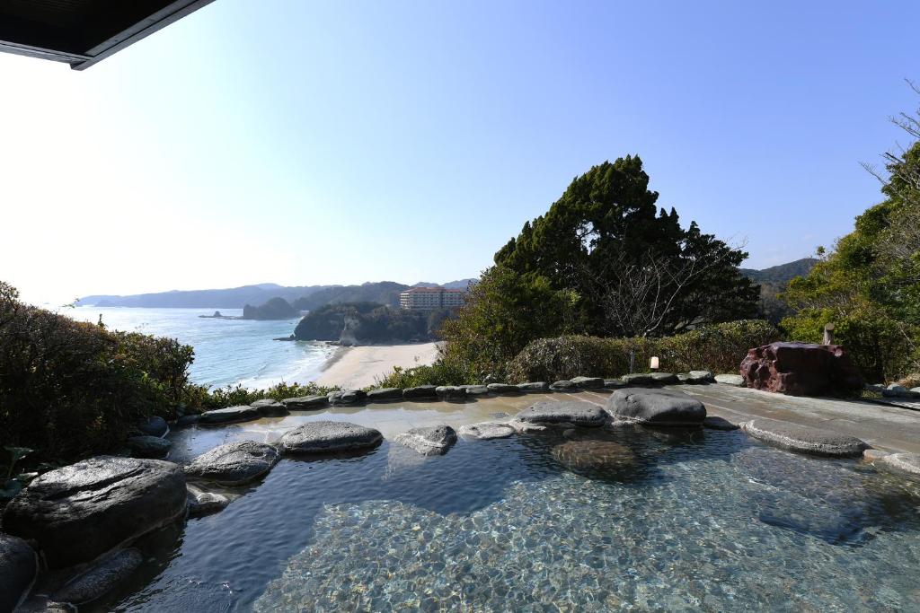 Shimoda Yamatokan Open Air Onsen View
