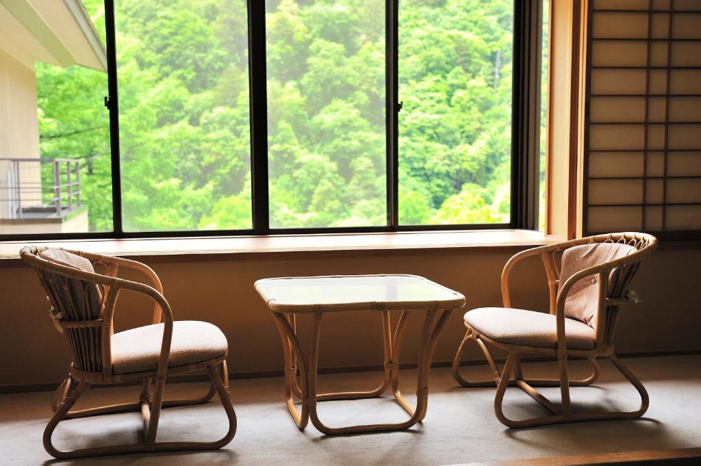 Shirafune Grand Hotel Window Seating