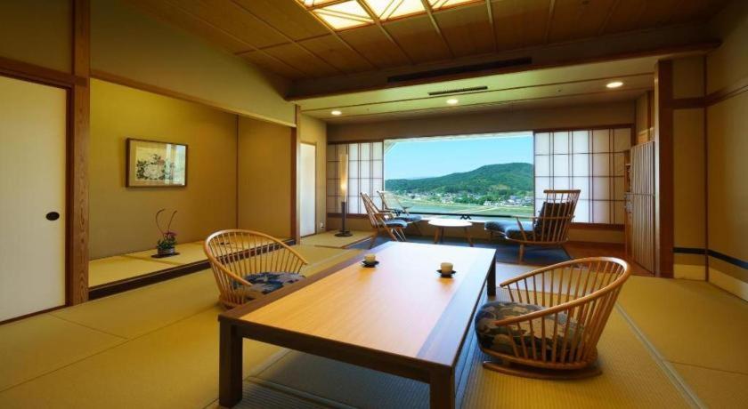 Shiratama No Yu Kahou Tatami Room View