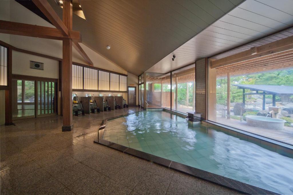 Shogawa Onsen Yumetsuzuri Indoor Hot Spring