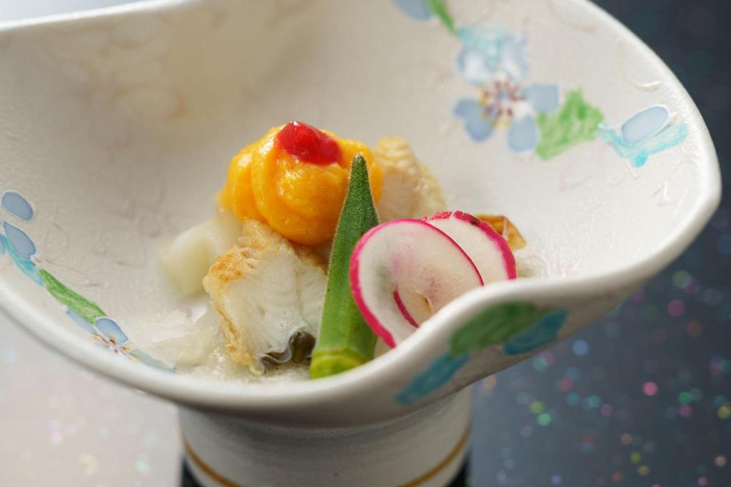 Shogawa Onsen Yumetsuzuri Ornate Dish Gourmet Food