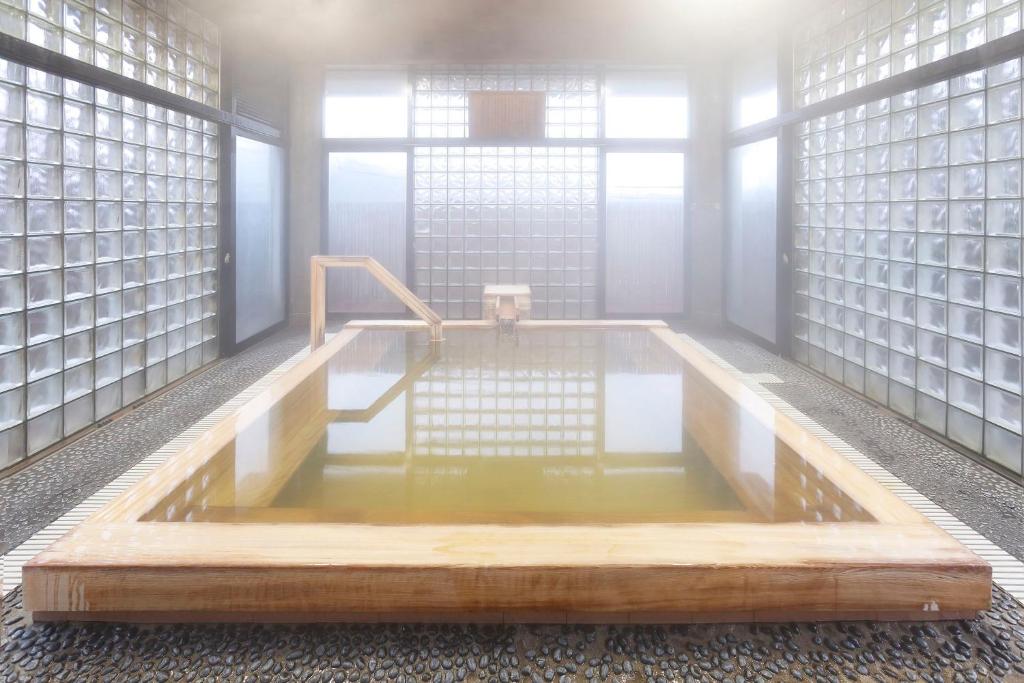 Spa Resort Hawaiians Onsen