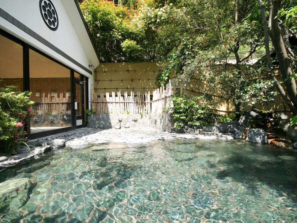 Suikoen Outdoor Onsen