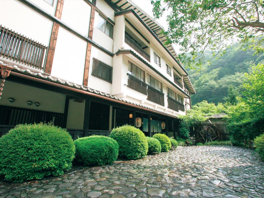 Suikoen Ryokan Exterior
