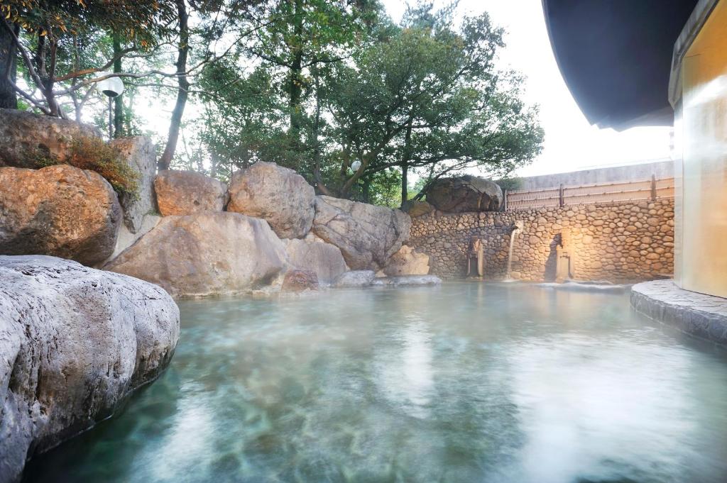 Suimeikan Outdoor Onsen