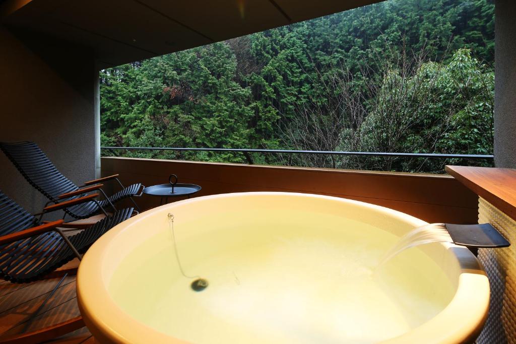 Syoenso Hozukawatei Outdoor Onsen