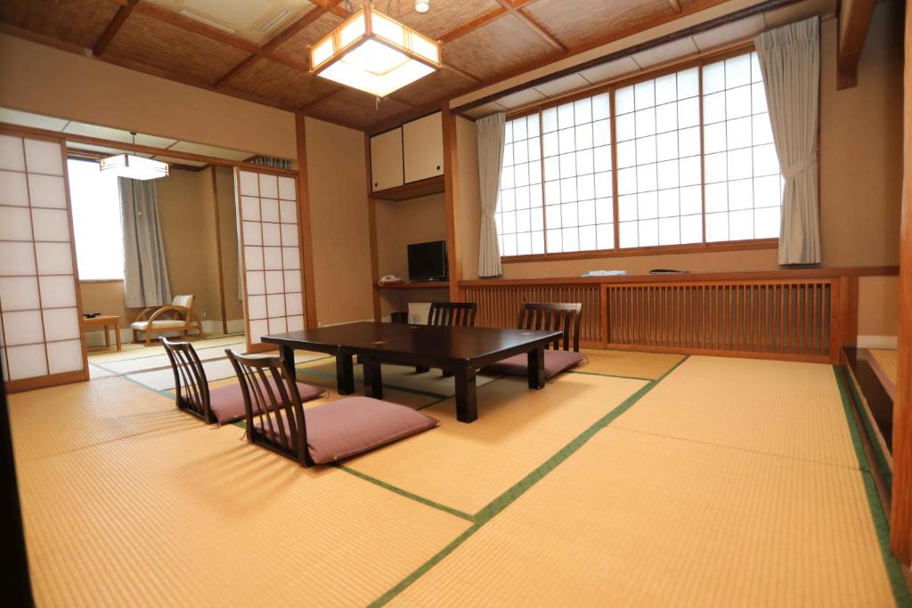 Tagawa Ryusenkaku Tatami Room