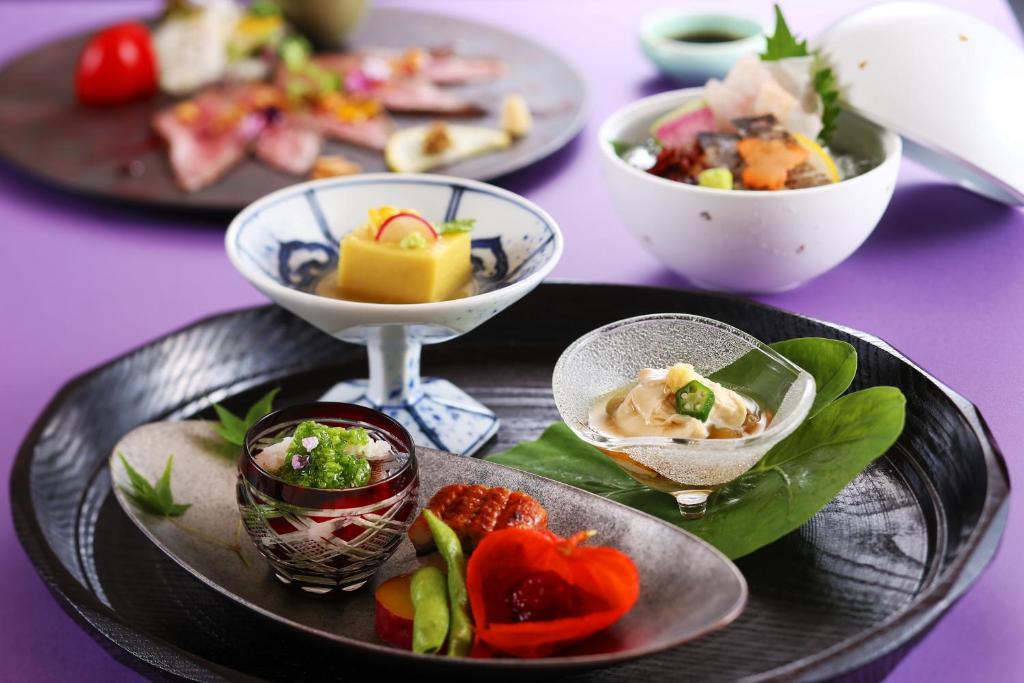 Taikyoro Kaiseki Dish