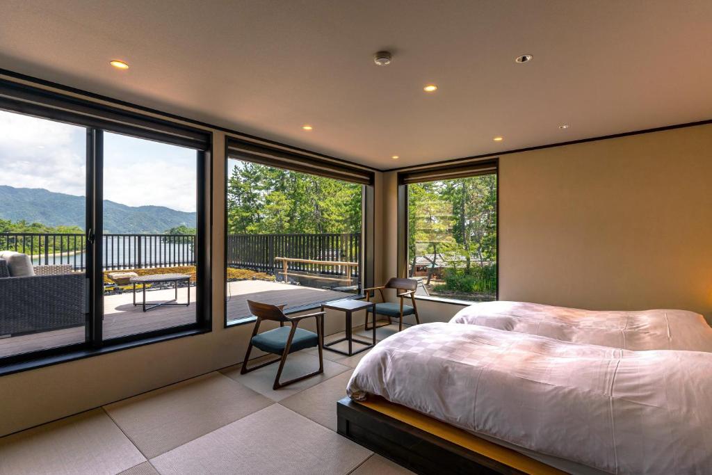 Taikyoro Tatami Room Lake View