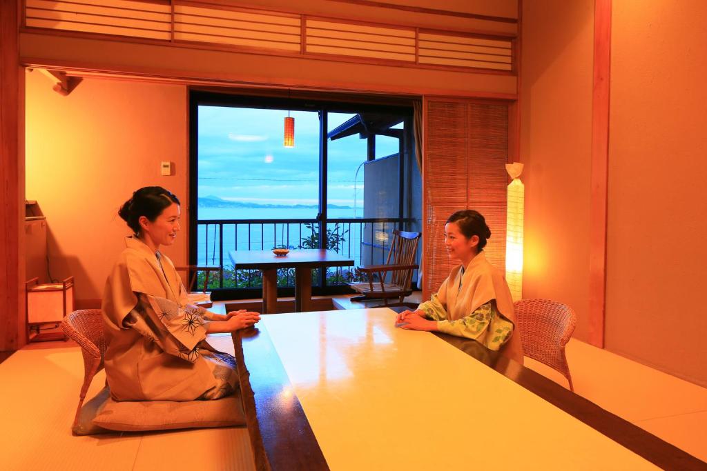 Taiseikan Ryokan Dining View