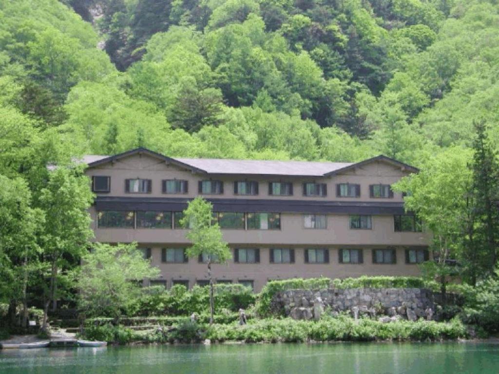 Taishoike Hotel Exterior
