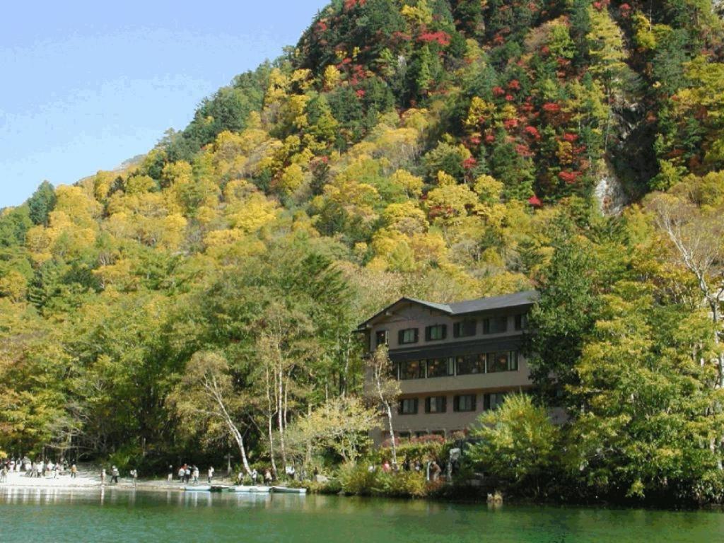 Taishoike Hotel Mountain Lake