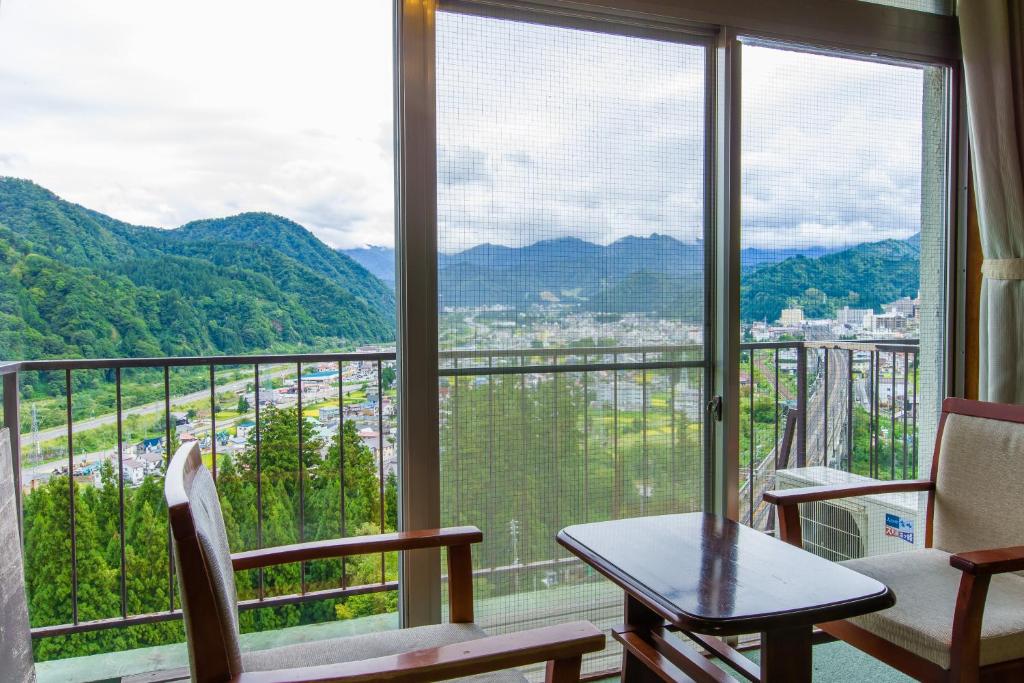 Takahan Room Mountain View